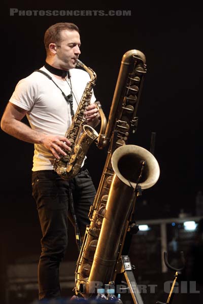 COLIN STETSON - 2013-11-01 - PARIS - Grande Halle de La Villette - 